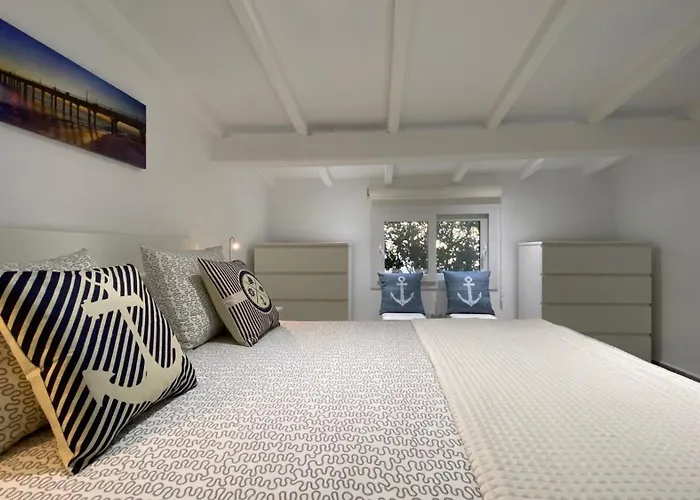 Luxury Oceanfront Villa In An Idyllic Location No1